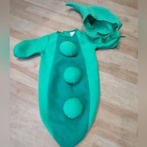 Green Pea Pod Baby Costume